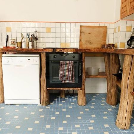 Gite Au Coeur D'Une Residence D'Artiste Saint-Aubin-de-Bonneval Dış mekan fotoğraf