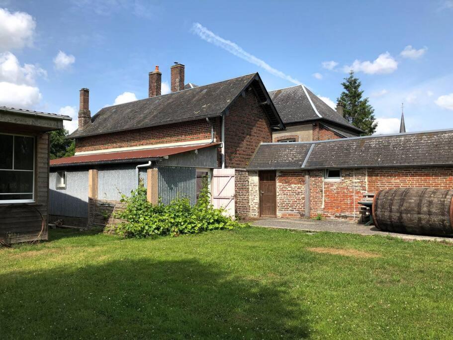 Gite Au Coeur D'Une Residence D'Artiste Saint-Aubin-de-Bonneval Dış mekan fotoğraf