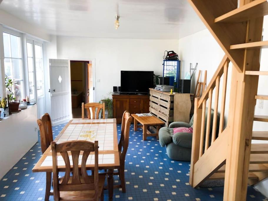 Gite Au Coeur D'Une Residence D'Artiste Saint-Aubin-de-Bonneval Dış mekan fotoğraf