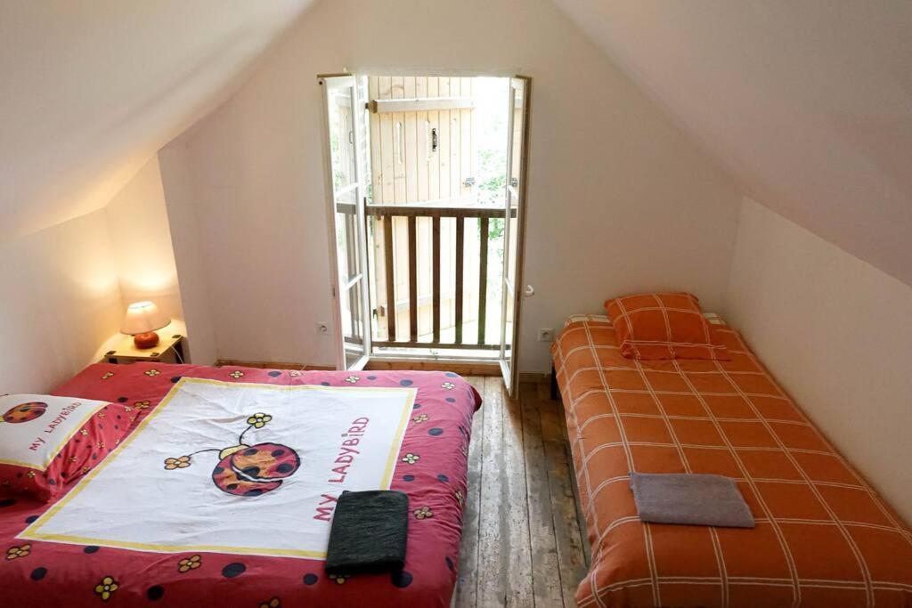 Gite Au Coeur D'Une Residence D'Artiste Saint-Aubin-de-Bonneval Dış mekan fotoğraf