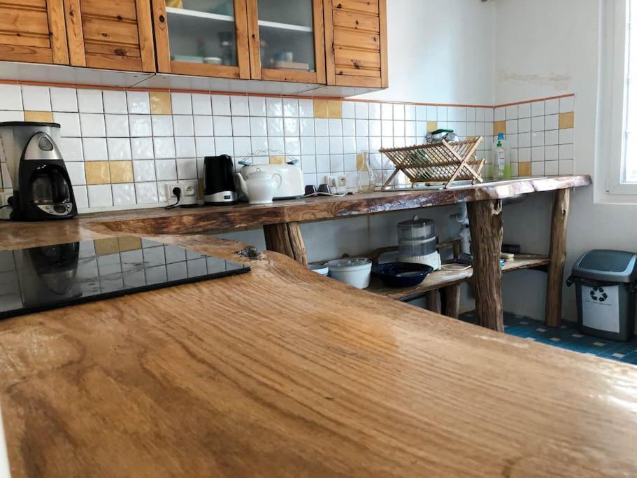 Gite Au Coeur D'Une Residence D'Artiste Saint-Aubin-de-Bonneval Dış mekan fotoğraf