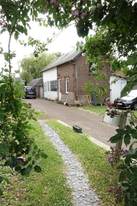 Gite Au Coeur D'Une Residence D'Artiste Saint-Aubin-de-Bonneval Dış mekan fotoğraf